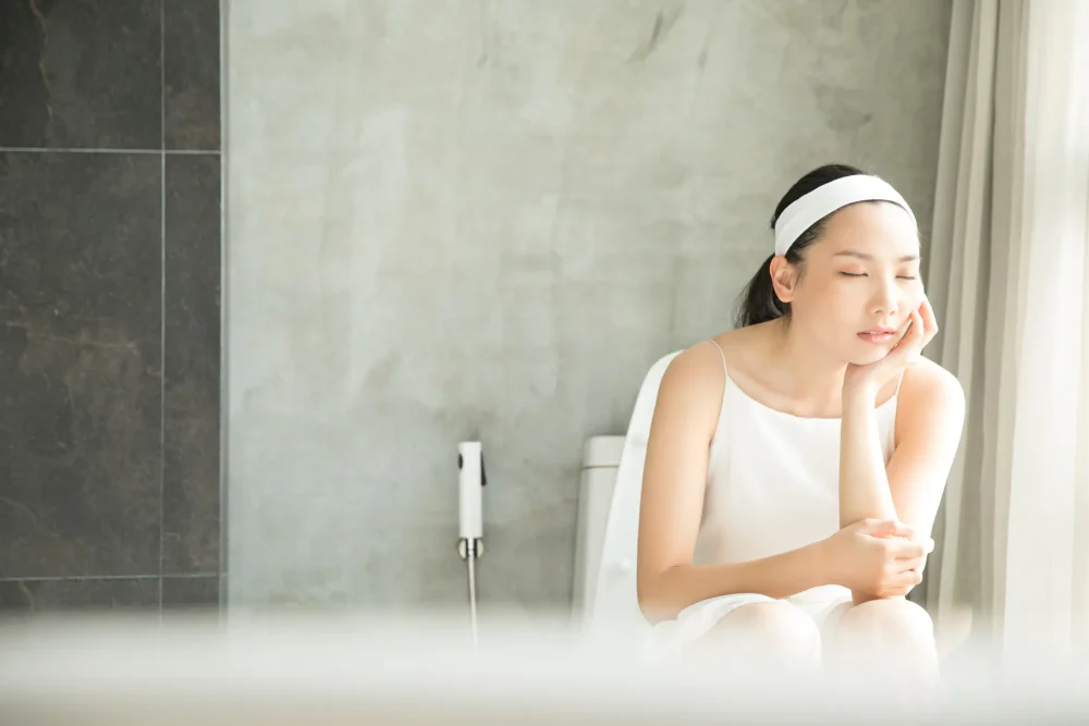 「便秘が続くと肌荒れも悪化？」腸内環境と美容の深い関係